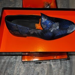 Magnannl Floral-Print Loafers